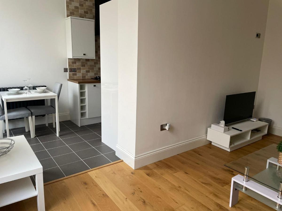 City Centre 1 Bed Sleeps 4 H5 Kingston upon Hull ภายนอก รูปภาพ